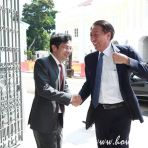 12 July 2015 Minister Lawrence Wong welcomes DPM Teo Chee Hean at NYC Singapore Youth Award