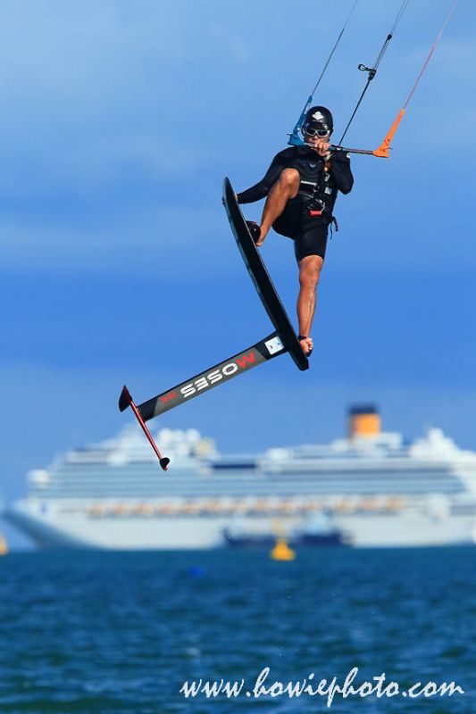 24 Aug 2020 Kite Foiling action at Eastern Coast of Singapore